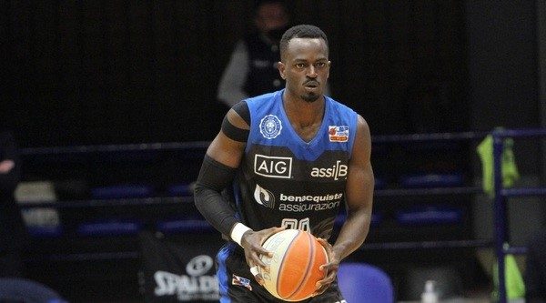 Lake Basket Cup Varese Fall