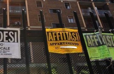 cartelli affittasi case