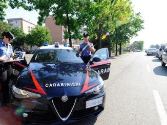 milano rho ferragosto carabinieri controlli