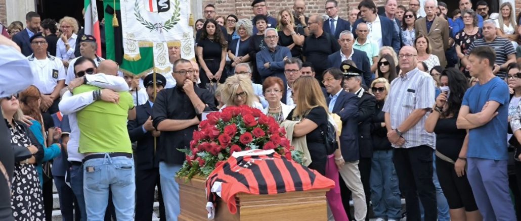 samarate funerali enrico puricelli