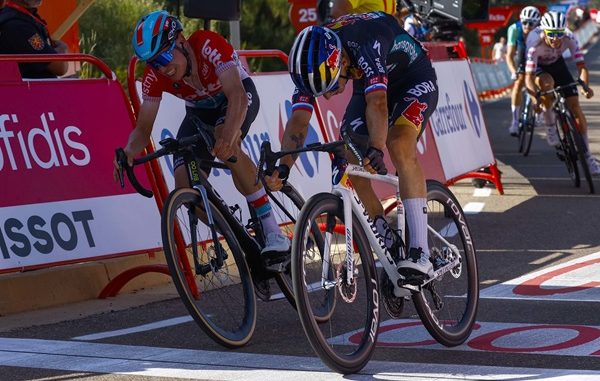 ciclismo vuelta roglic