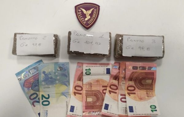 stazione cislago hashish arrestato