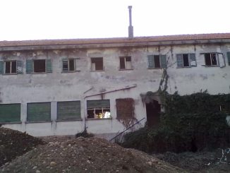 lonate carcere campagna peruzzotti