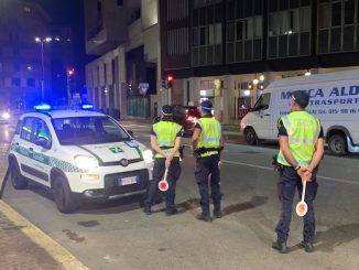 gallarate ubriaca guida patente