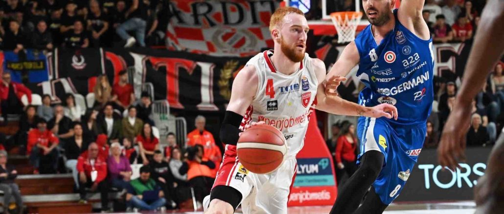 Scola Messina Mannion Varese