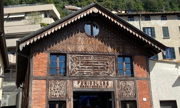 como brunate funicolare