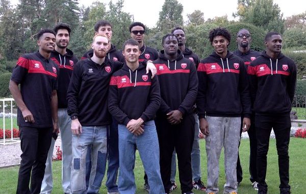 pallacanestro varese scola crescita