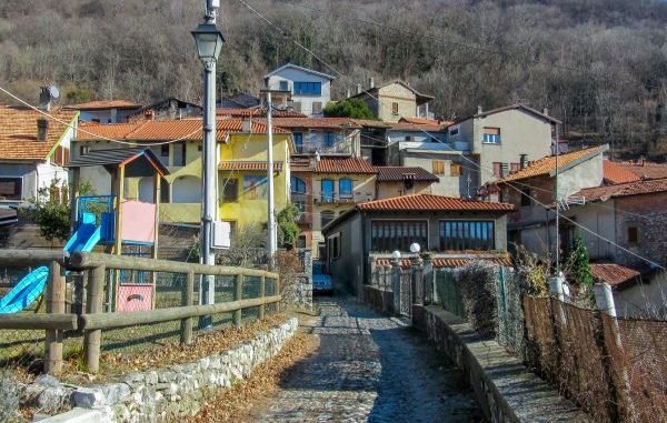 passeggiate famiglie comunità montana