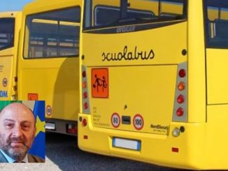 somma scuolabus maddalena sindaco