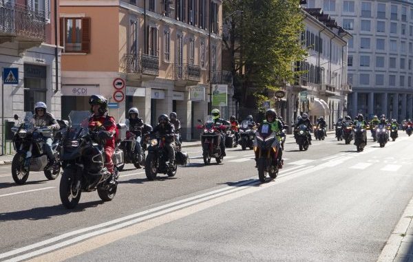 solidarietà motogiro croce rossa