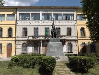 tradate sindaco scarica assessore