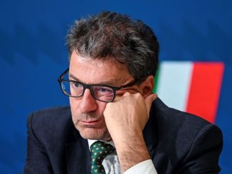 giorgetti governo tasse lago