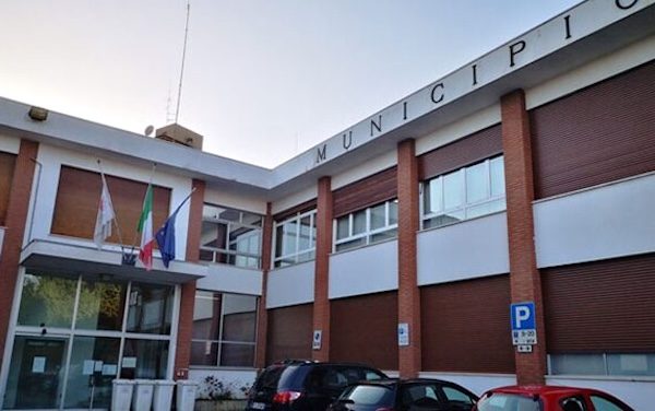Cassano magnago incontro maggioranza