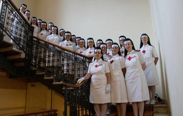crocerossine cercasi formazione varese