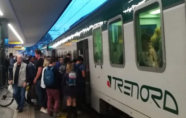 busto pendolari trenord