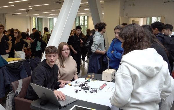 scuola varese ragazzi futuro