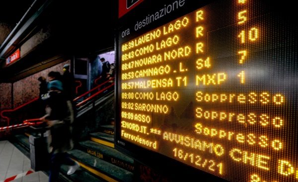 treni ritardi chiodo