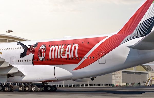 Malpensa emirates aereo Milan