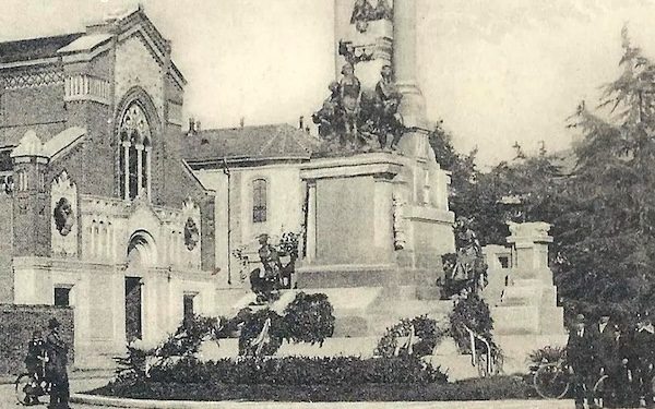Gallarate monumento caduti conferenza