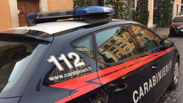 carabinieri pattuglia