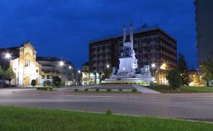 Gallarate accoltellato piazza risorgimento