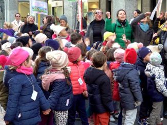 varese bambini marcia diritti