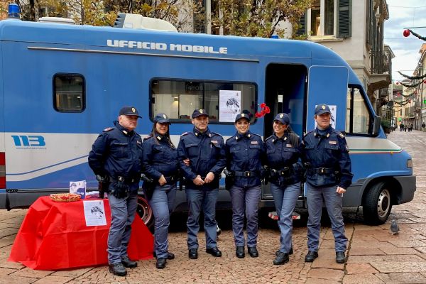 violenza donne polizia varese