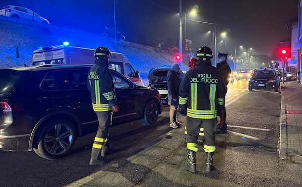 Cavaria incidente semaforo