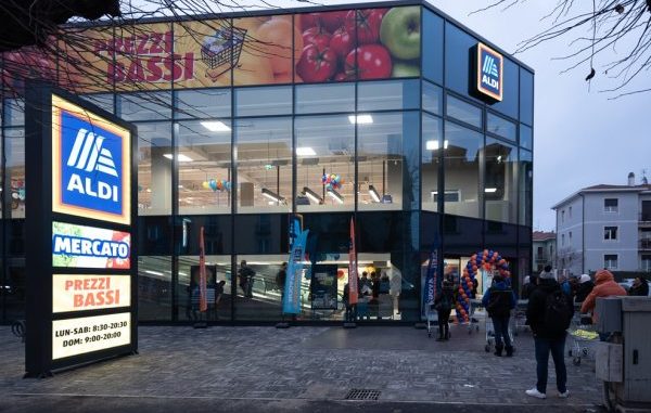 aldi varese inaugurato supermercato