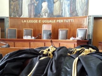 milano avvocatessa denuncia