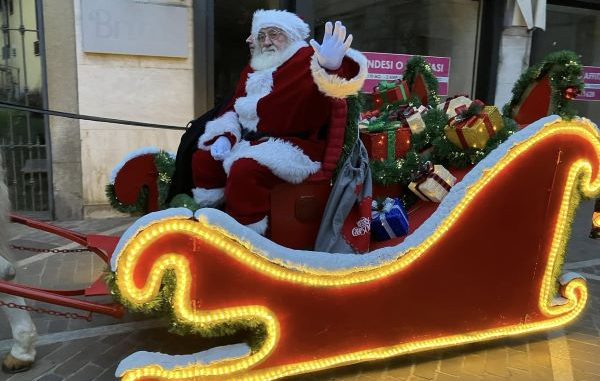 babbo natale slitta