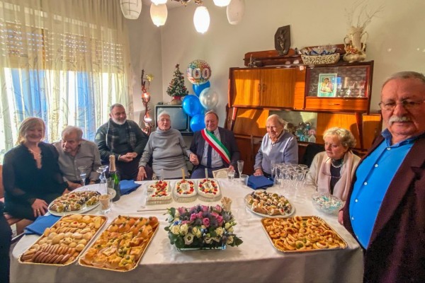 clivio 100 anni nonna rosina