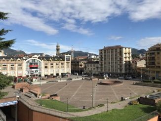 varese piazza repubblica
