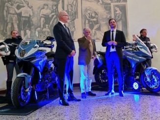 polizia moto varese agostini