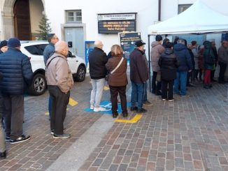 Somma lombardo rifiuti comune