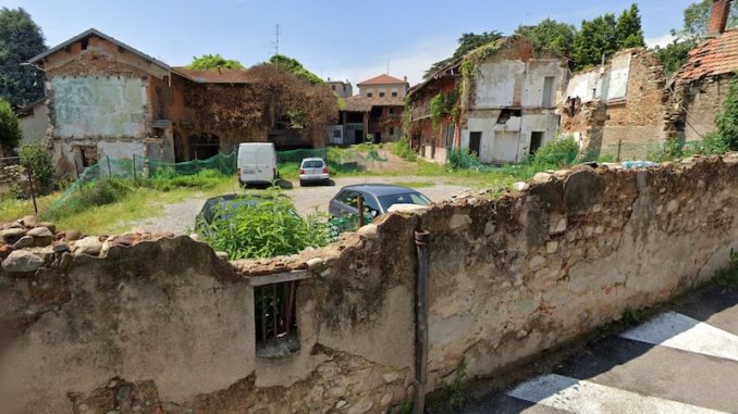 Albizzate corte Bassani assemblea