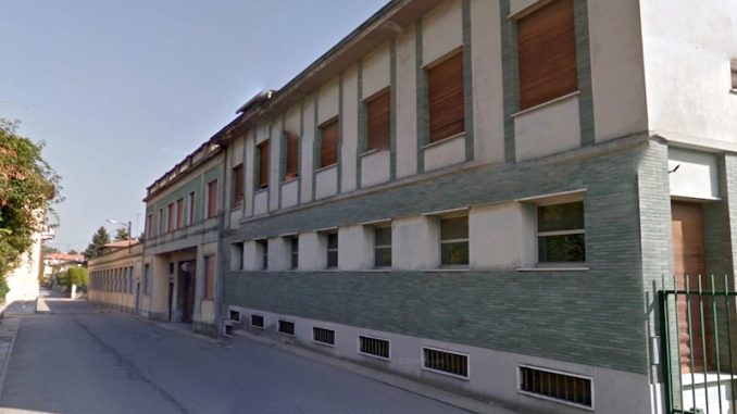 somma furto rame ladro folgorato