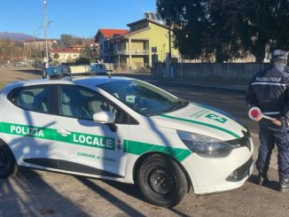 al volante ubriaca luino