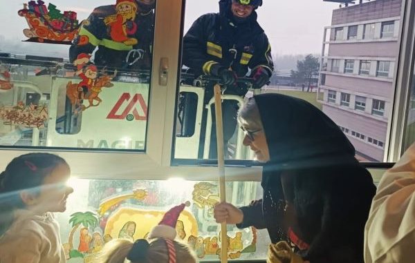 legnano befana ospedale vigilidelfuoco