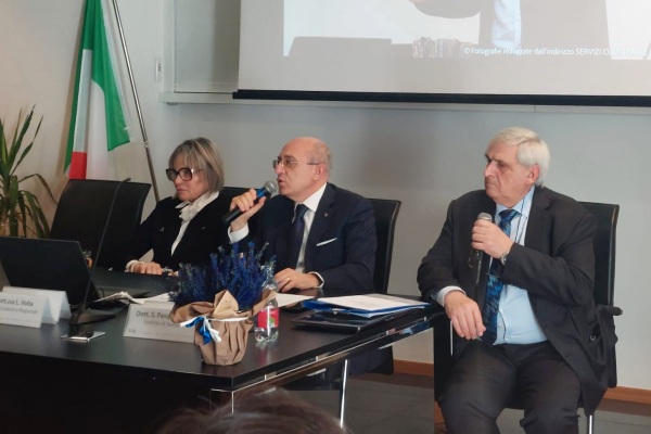 gallarate collettivo denuncia cassani