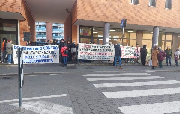 gallarate manifestazione falcone scuola
