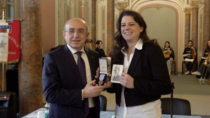 giorno memoria varese medaglie