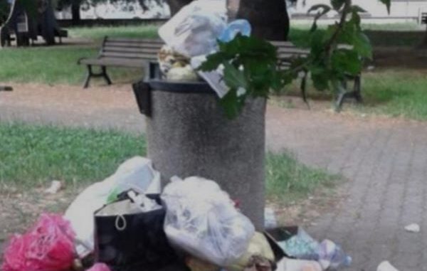 rifiuti cestini igiene urbana