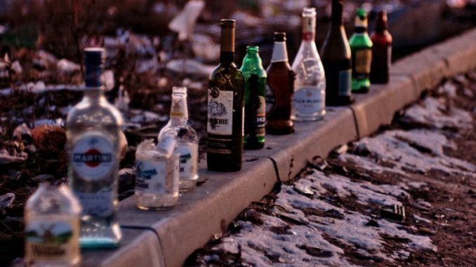 varese basta alcol strada