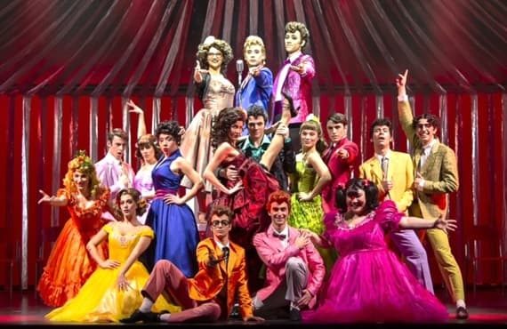 varese teatro grease schiaccianoci 01