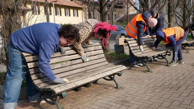 canegrate panchine glispaesati laruotaonlus
