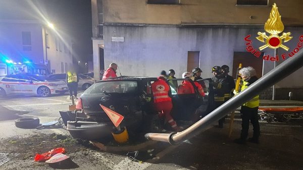 lonate ceppino incidente auto
