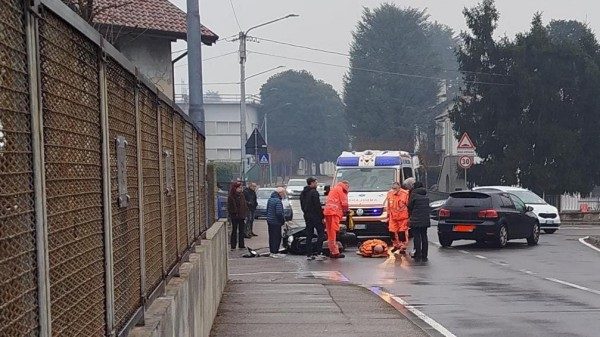 incidente gazzada scooter auto