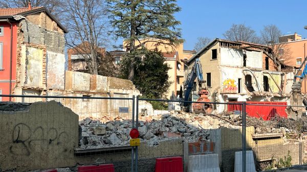 lavori ex ferramenta varese