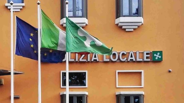 Lonate comandante vigili interrogazione